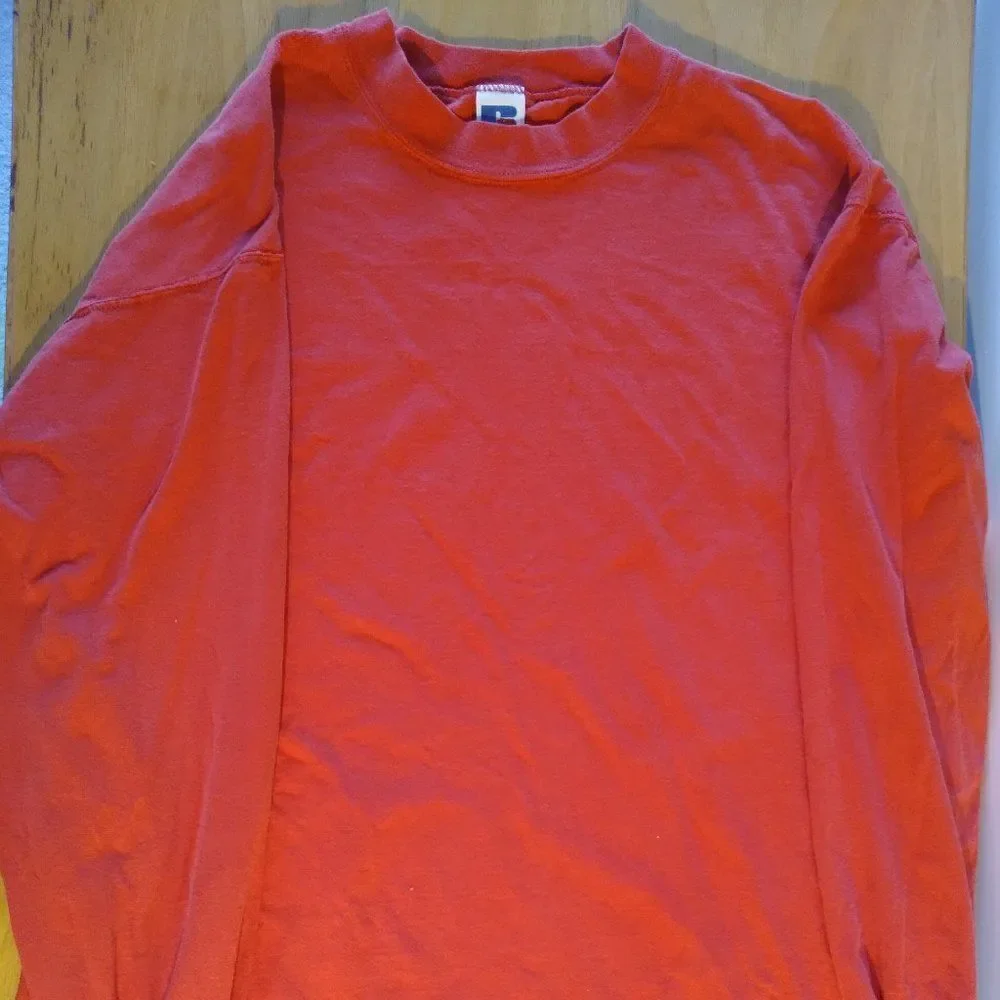 Vintage Russell Athletic Blank Long Sleeve T-Shirt Red
